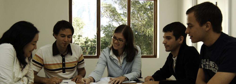 étudiants en cours d'anglais au Cap Cape Town en Afrique du Sud