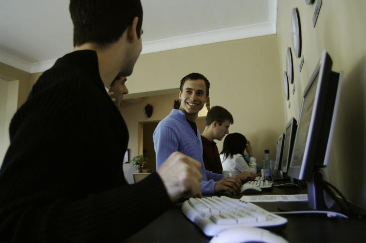 La salle informatique de l'école
