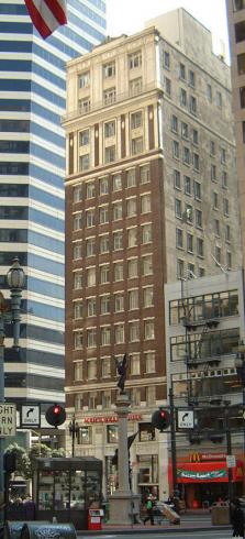 Ecole Converse sur Market Street