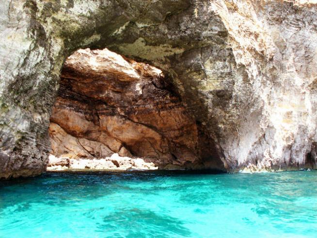 Le Blue Lagoon et ses eaux turquoise