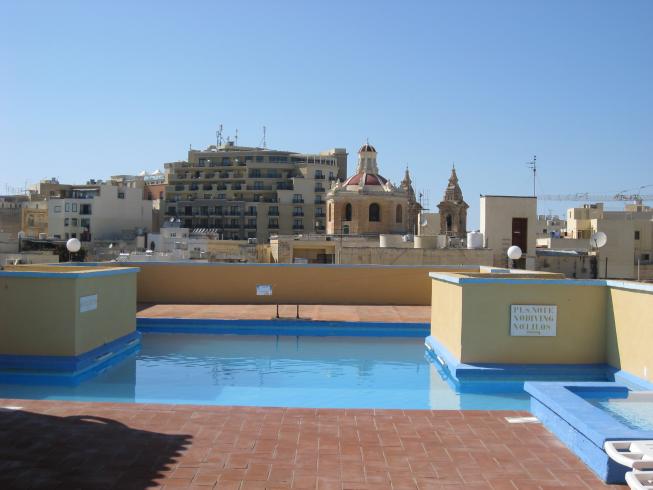 Piscine sur le toît à la Résidence Day's Inn (Pâques seulement)